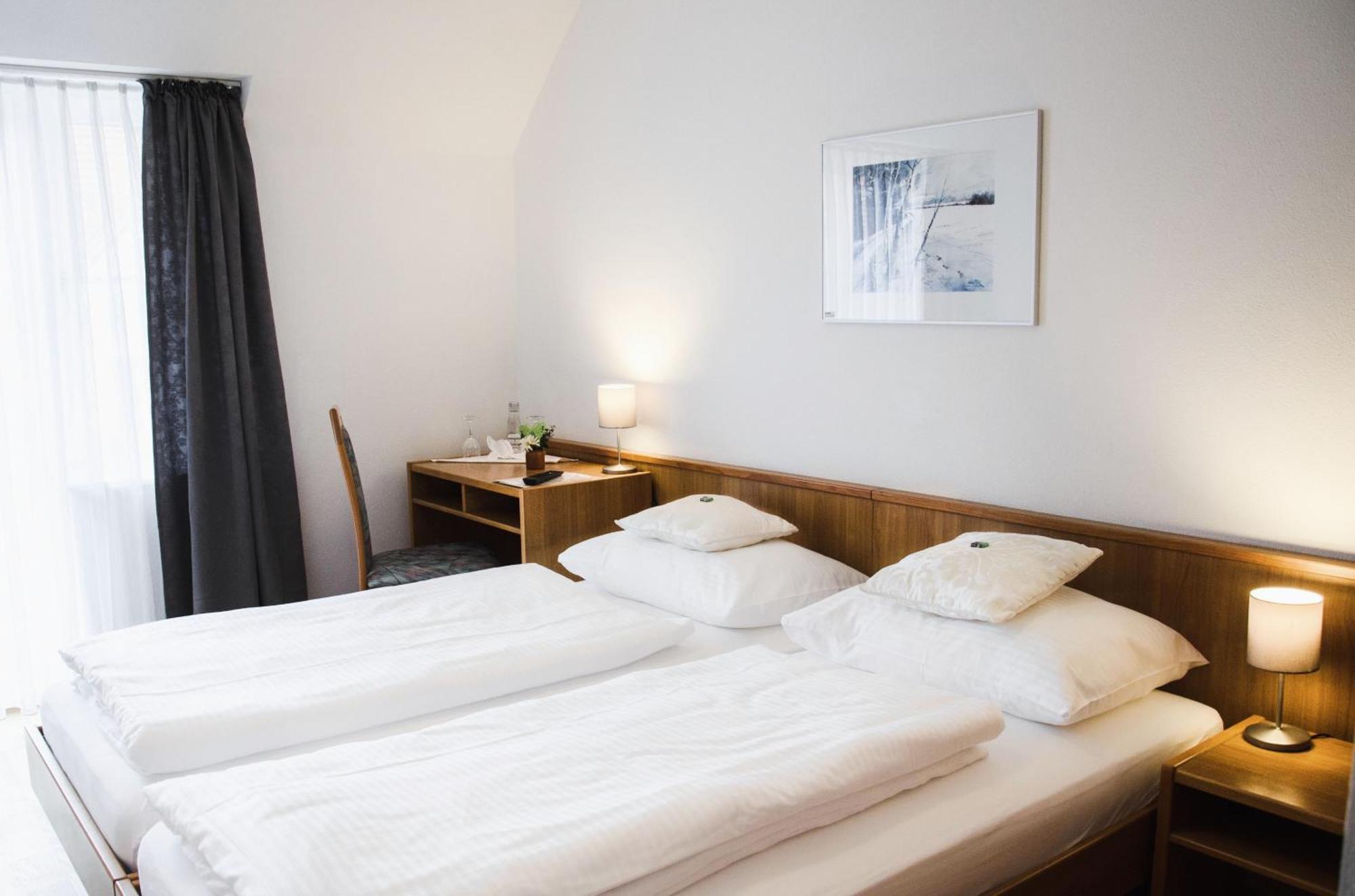 Hotel Blaue Traube Шонгау Екстериор снимка