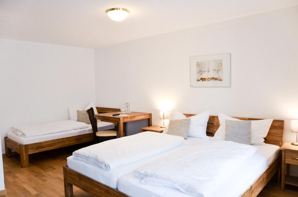 Hotel Blaue Traube Шонгау Екстериор снимка